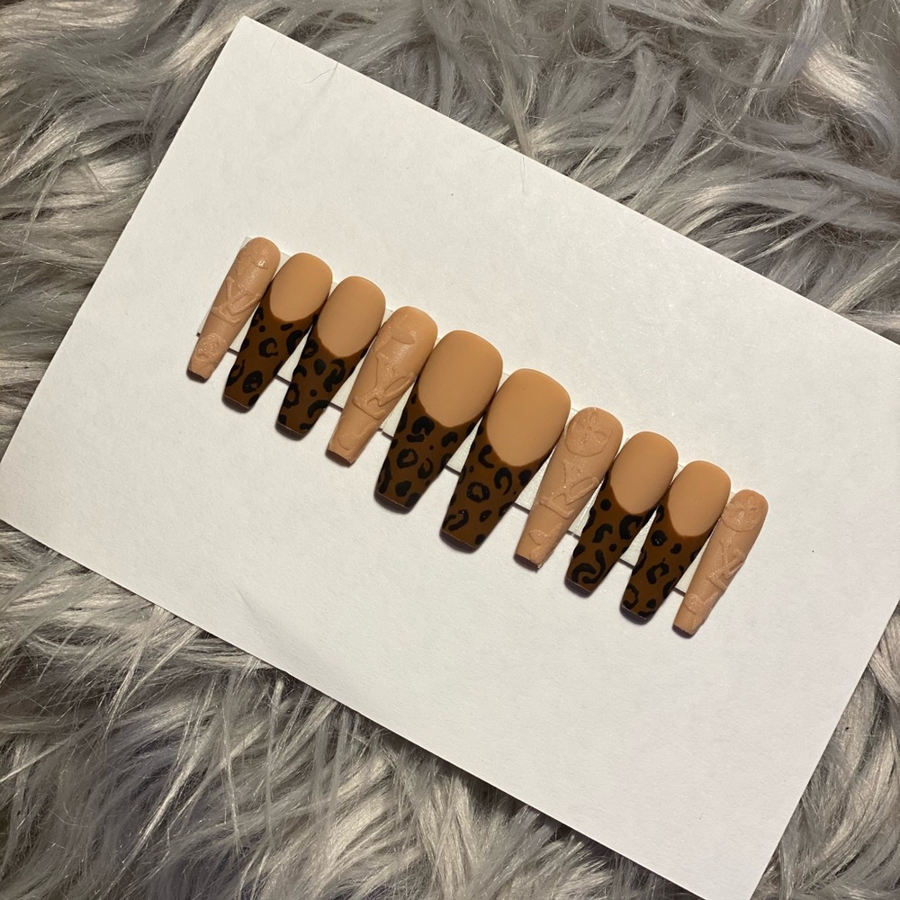 Cheetah French Tip Press ons Nails